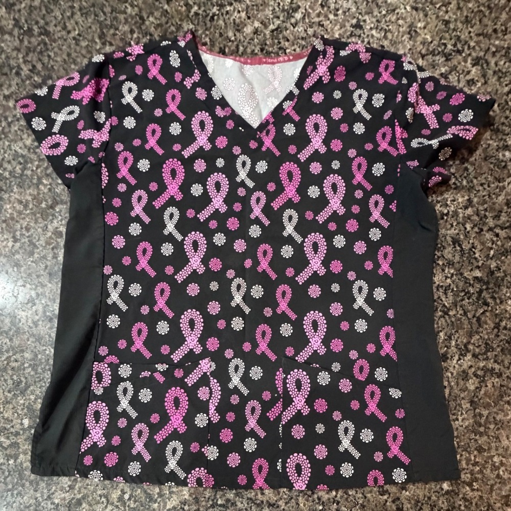 Divine Stretch Breast Cancer Awareness Scrub Top Pink Ribbon Black V-Neck L